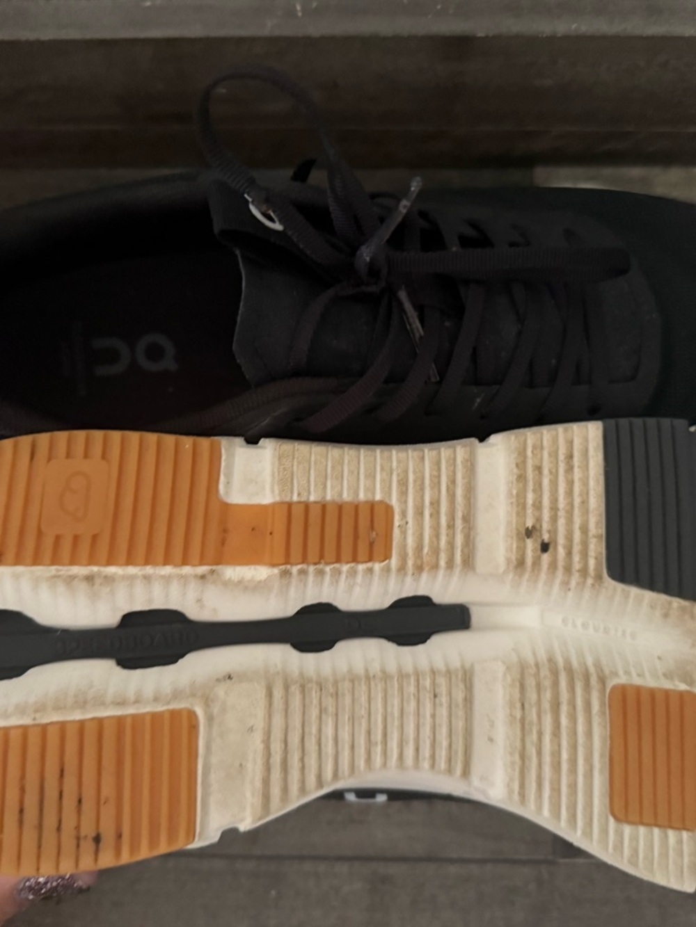 On Running Running women Black Cloudtec Trainer - Picture 3 of 3
